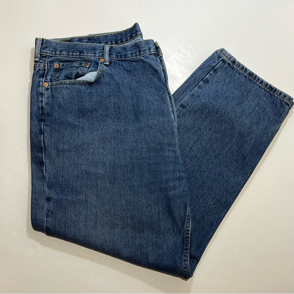 Men’s Levi’s 550 Relaxed Fit Tapered Leg Blue Jeans, 46x32